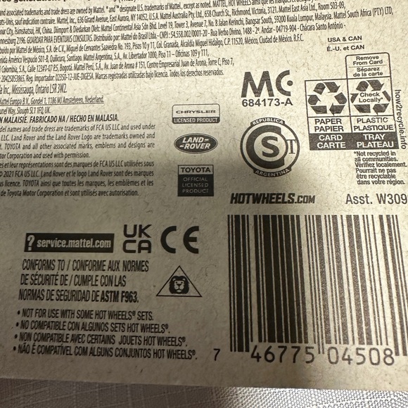 Toy HotWheels Carbonator Happy New Year 2023 Collection age 3+ - Picture 8 of 11